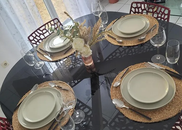 Apartman Cozy House Two Free Parking Spaces